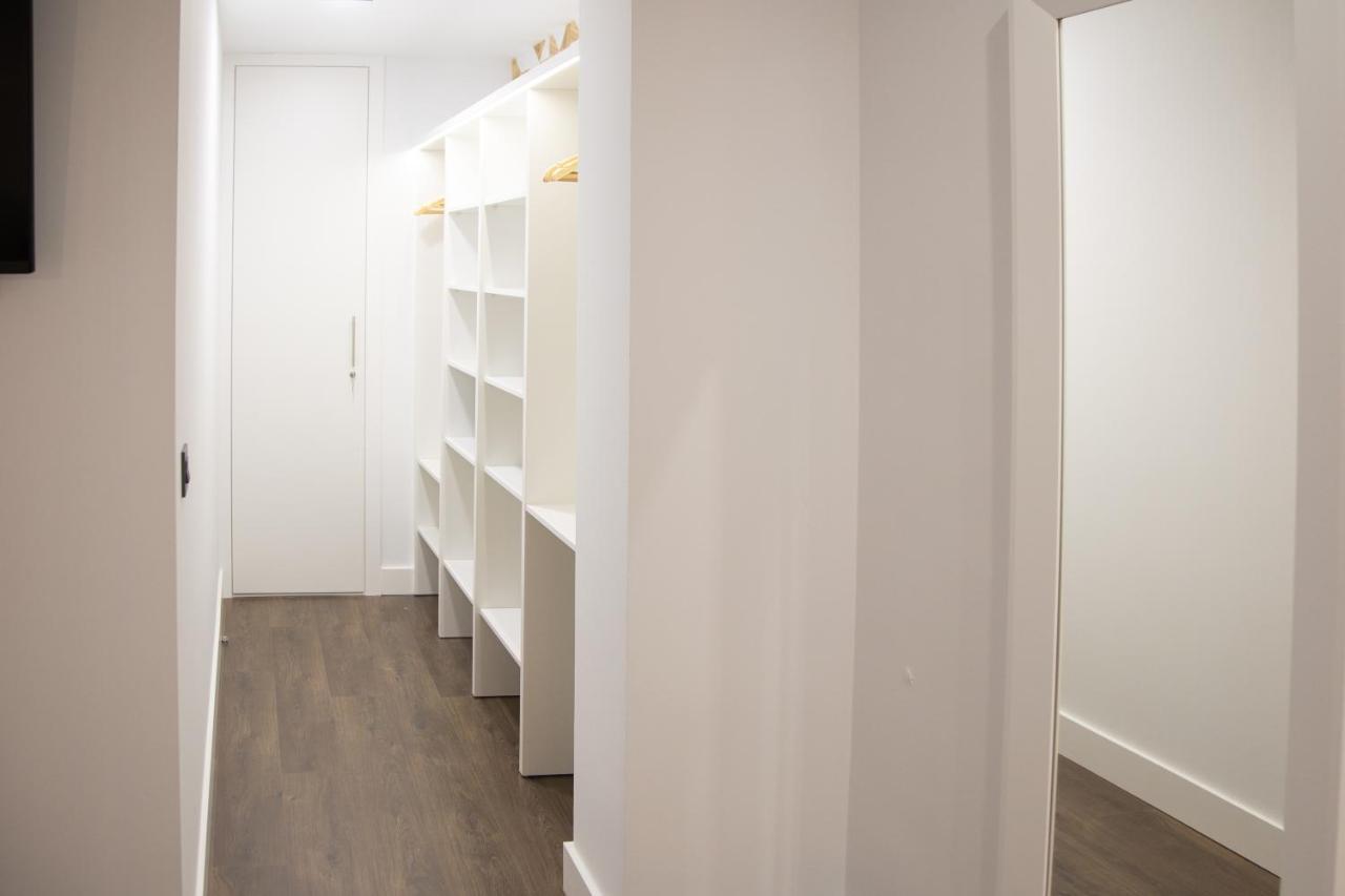 Apartamentos Boutique Cervantes Пласенсія Екстер'єр фото