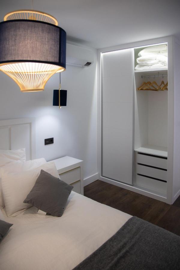 Apartamentos Boutique Cervantes Пласенсія Екстер'єр фото
